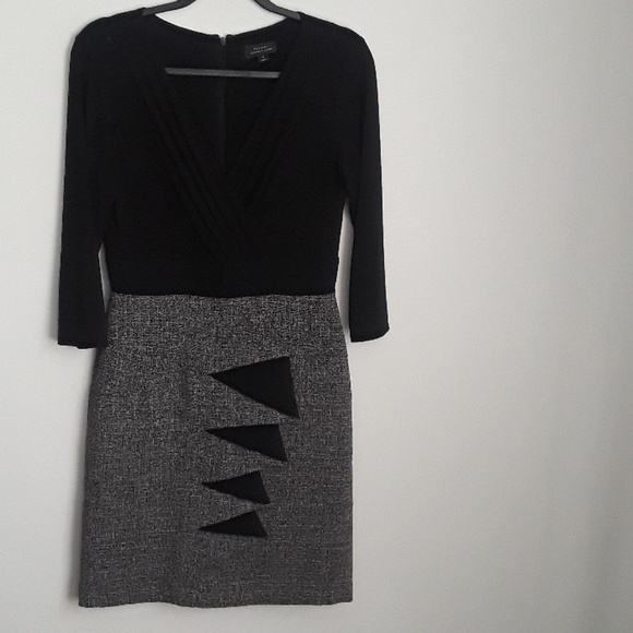 Tahari authur s. levine Dresses & Skirts - TAHARI dress